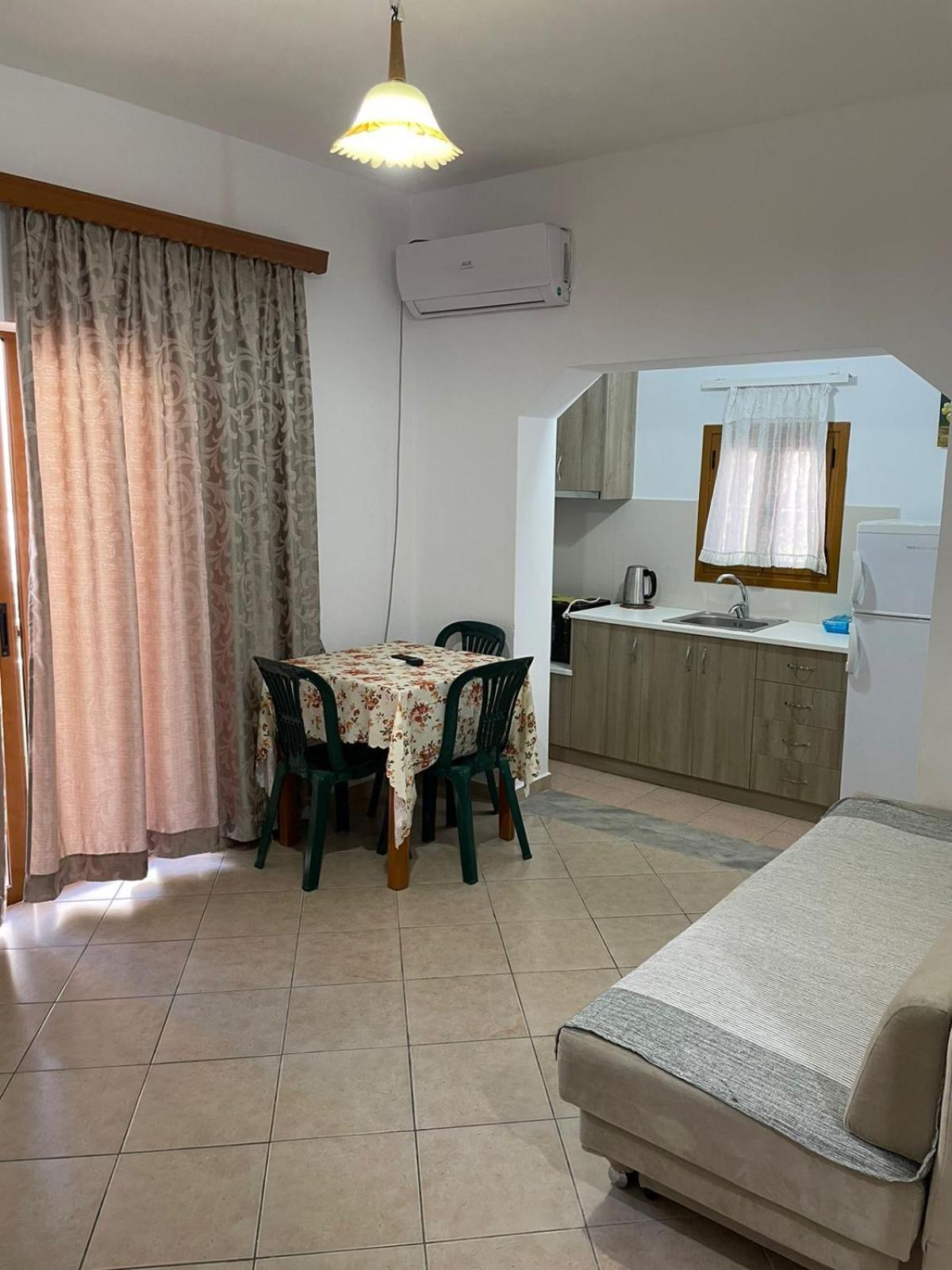 Olive Tree Hotel Sarandë Eksteriør billede