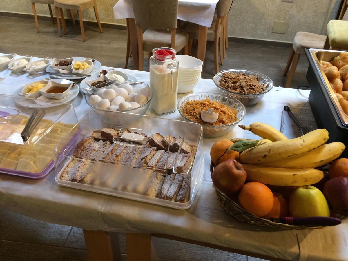 Olive Tree Hotel Sarandë Eksteriør billede
